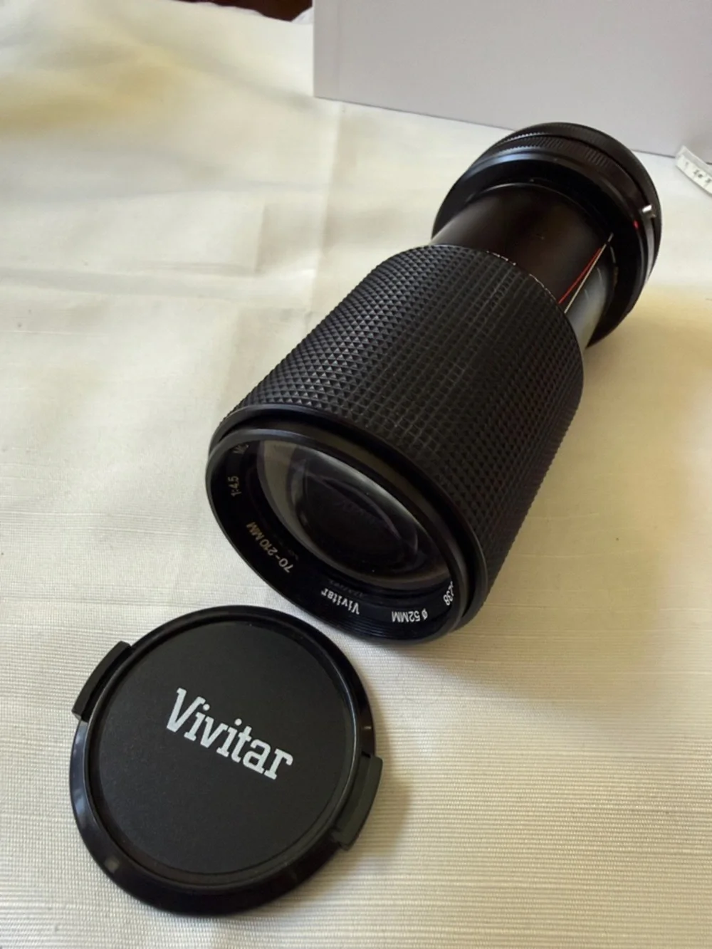 VTG Vivitar 70-210 mm 1:4.5 mc macro focusing zoom lens 52 mm
